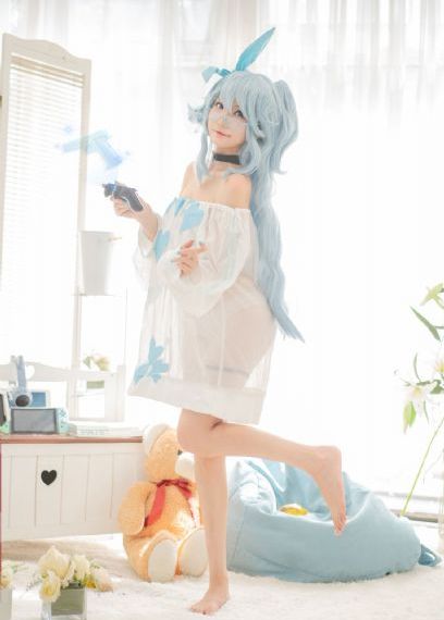 年轻的女教师6