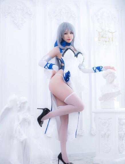 少妇厨房与子伦