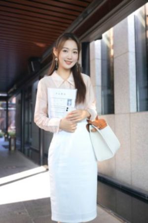 善良的小婕子