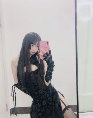 女野人艳史无删减版